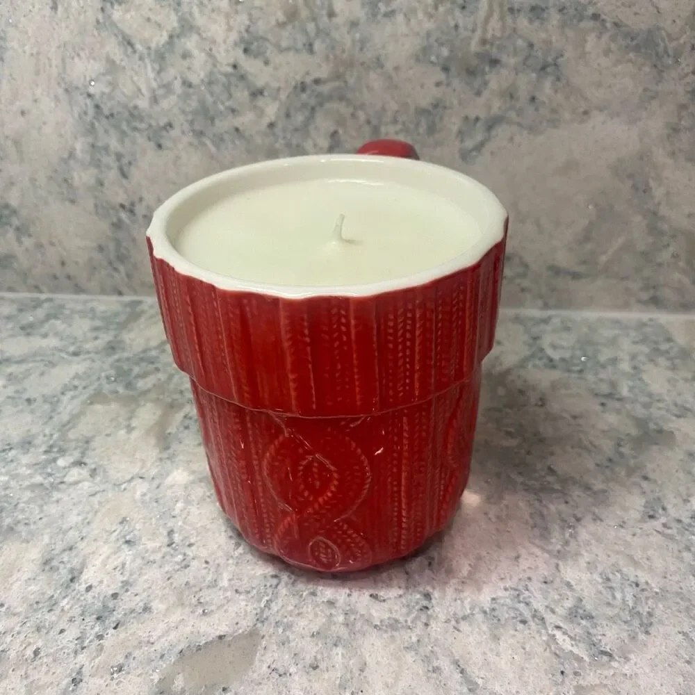 Cable Knit Sweater Candle